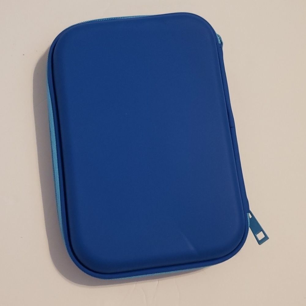 School Pencil Case - Picture 4 of 5